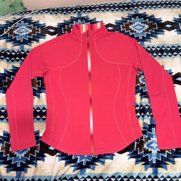 Lululemon Define Jacket in Vibrant Coral/Pink - Picture 1 of 10